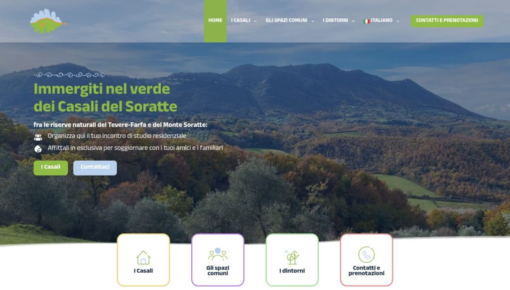 Interfaccia del sito Casali del Soratte: header, pulsanti e le quattro schede colorate della homepage
